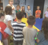 Warsztaty czytelniczo- plastyczne w Bibliotece Pedagogicznej - Tolerancja zbliża ludzi