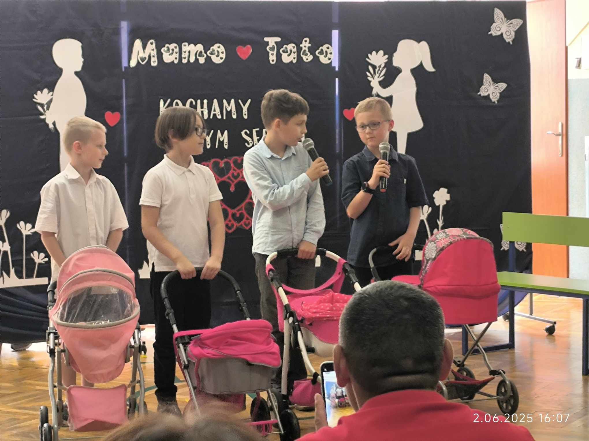 Święto „Mamy i Taty” w klasie IIC