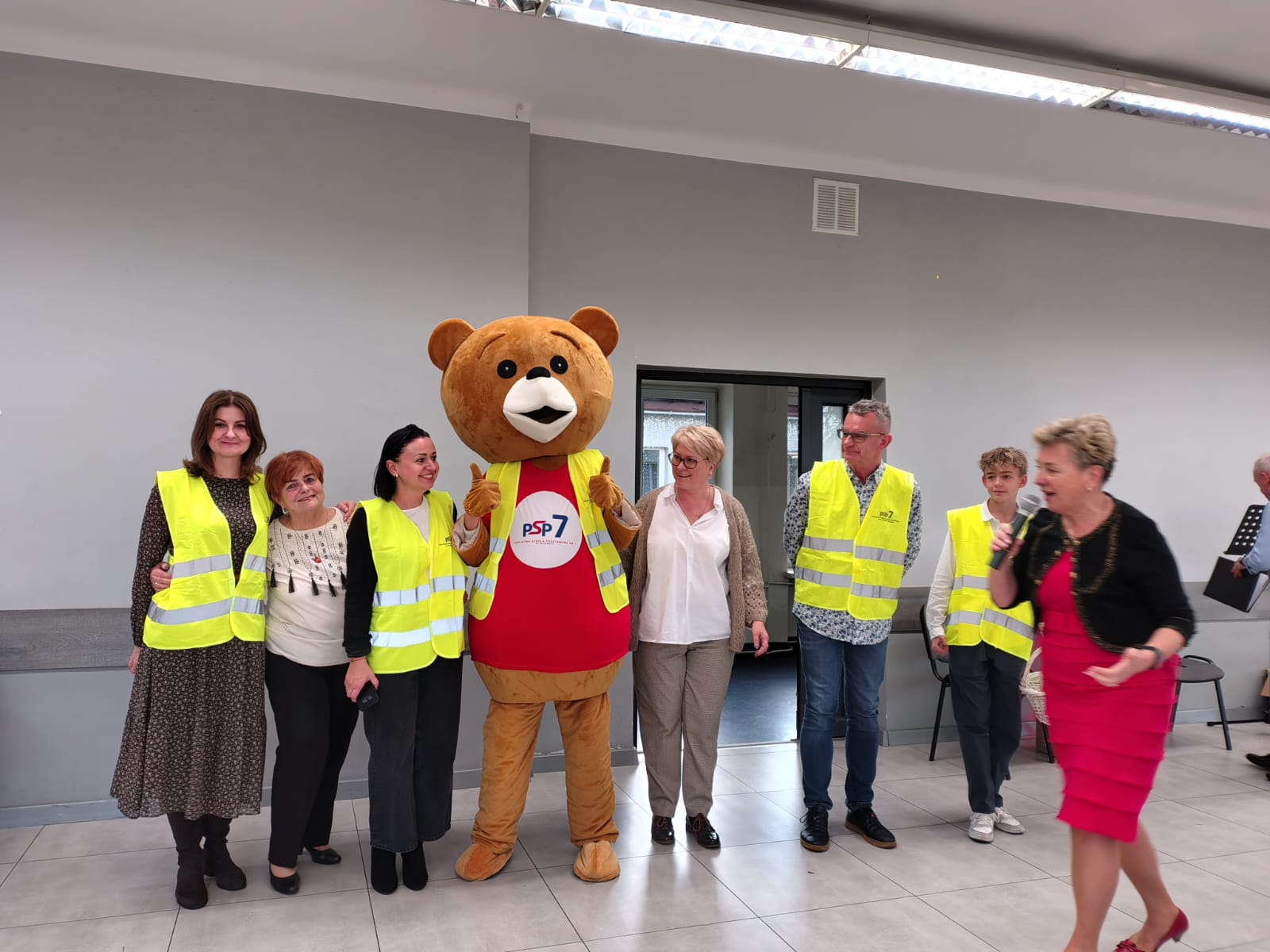 Spotkanie z Seniorami w ramach projektów „Szkoła przyjazna seniorom” i „Odblaskowa szkoła 2025”