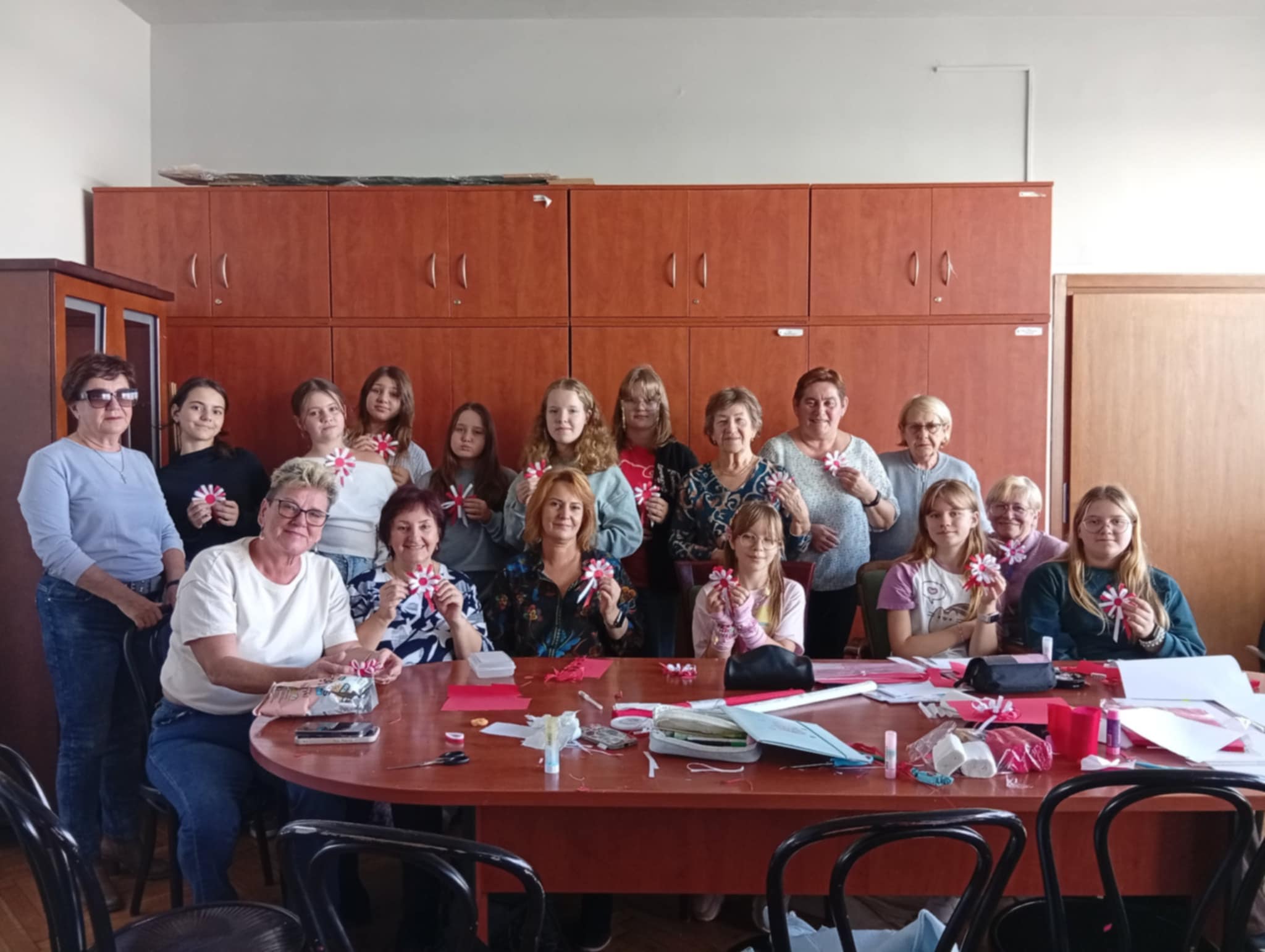 Udział w Zajęciach artystycznych w Miejskim Domu Kultury w ramach projektu Szkoła Przyjazna  Seniorom