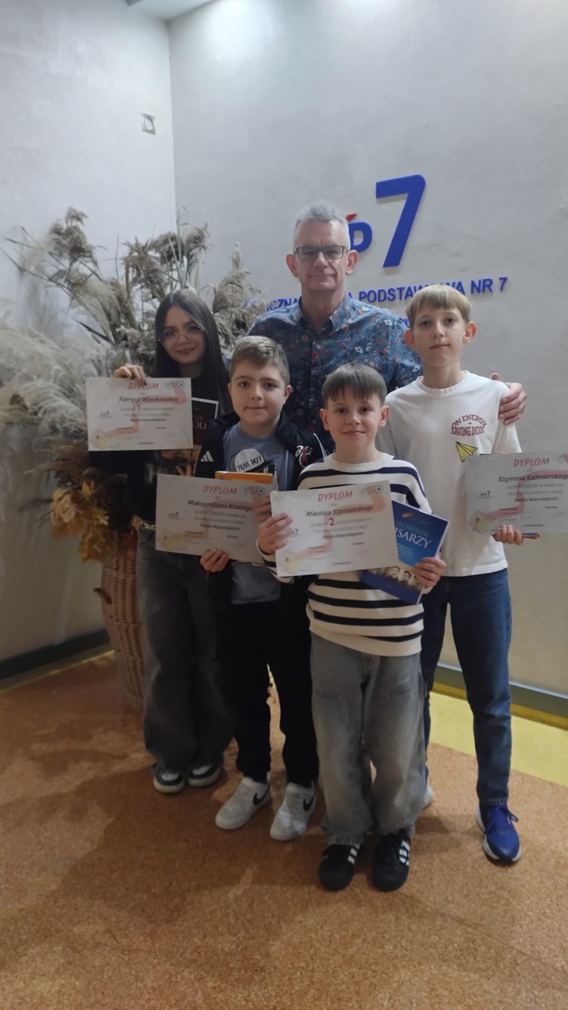 Wyniki konkursu historyczno-plastycznego na znaczek pocztowy z okazji Święta Niepodległości