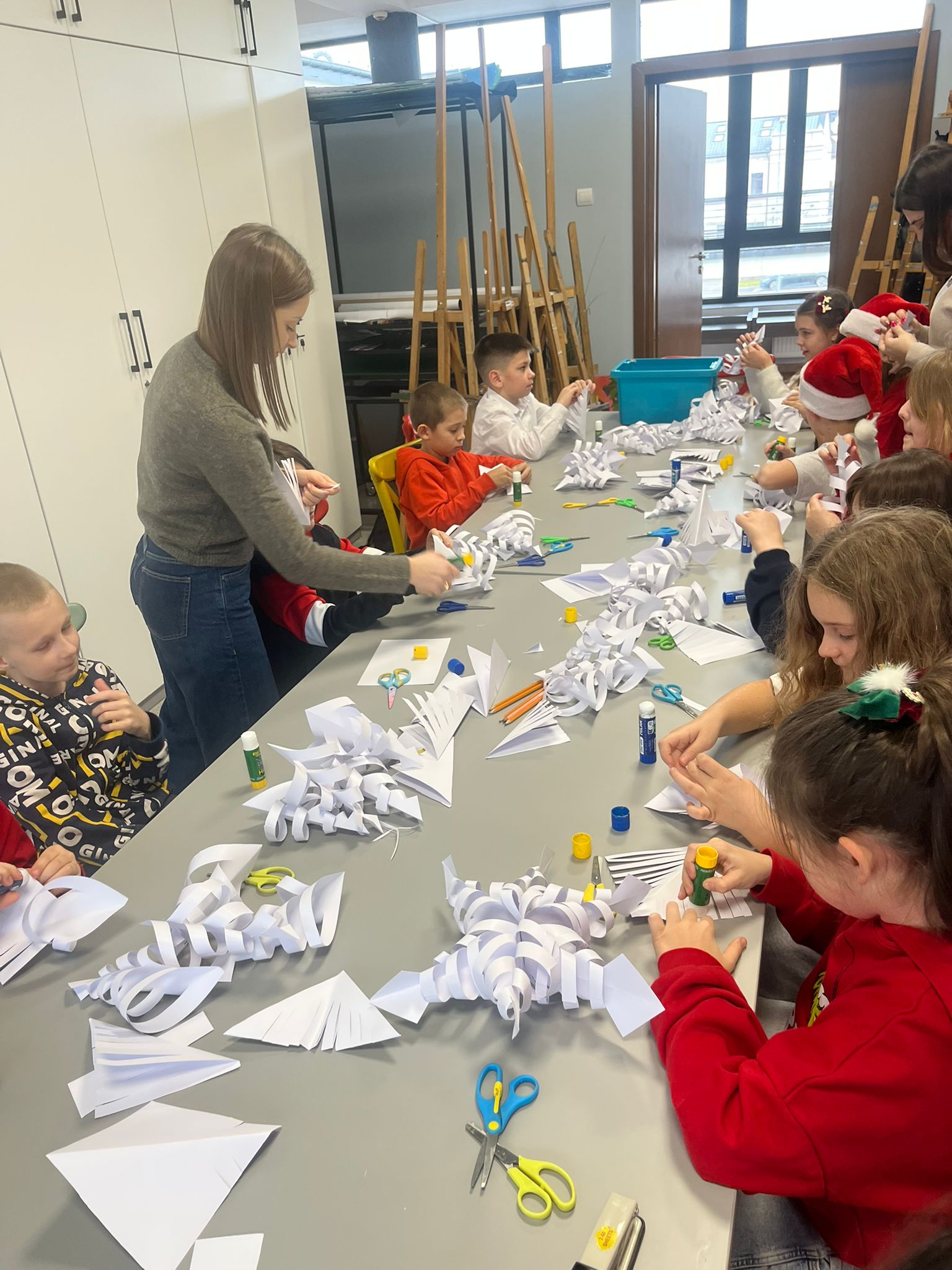 Uczniowie klasy 3c wzięli udział  w wyjątkowym wyjściu do Miejskiego Domu Kultury w Radomsku