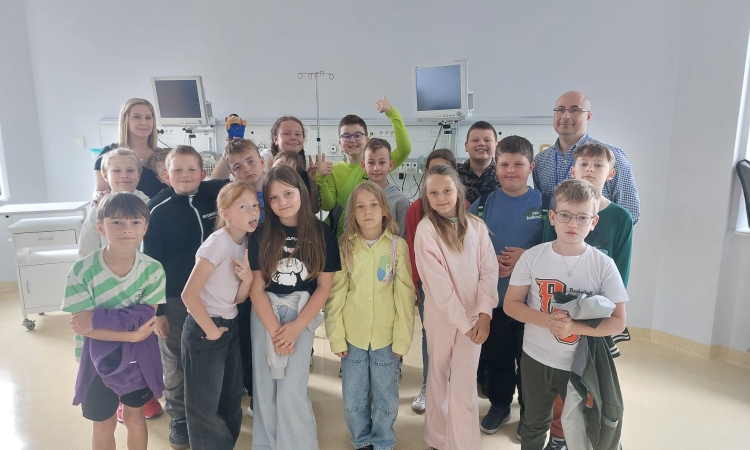 Uczniowie klasy 3b z wizytą w Szpitalu Uniwersyteckim w Radomsku