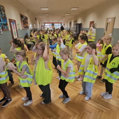 13f0e329 10d3 404e 9d2f 974848f2d89b