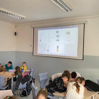 5ad211bb 4e7a 4025 83aa 97c67d7ce200