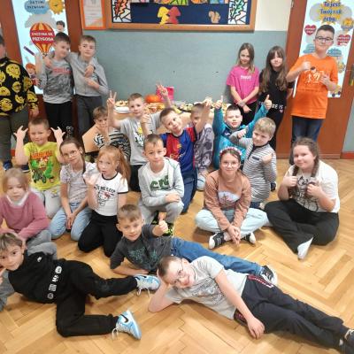 2011ddcc 2c8a 4c0a Af97 2427ed1e53bc