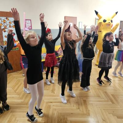 3f23b8c3 19fd 47bd 95a0 2e810821adbf