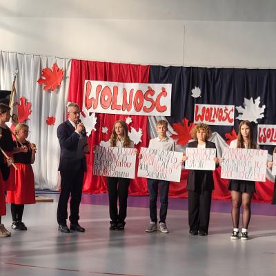 2317e10b B4ff 4ddf 8d12 A0774a6a16c9