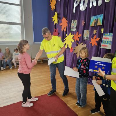 53949134 2f53 4155 A256 53e15ecaa8be