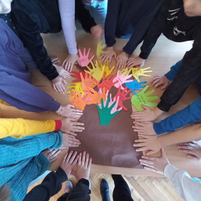 2d03213c 0117 4948 A2cf E5c8ad01ff56