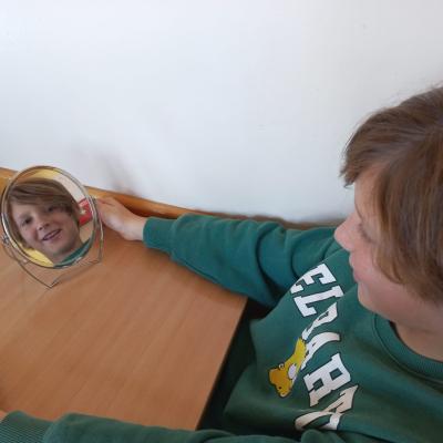 5c90ce89 3b19 4dc2 8e3d 43b5a86b3222