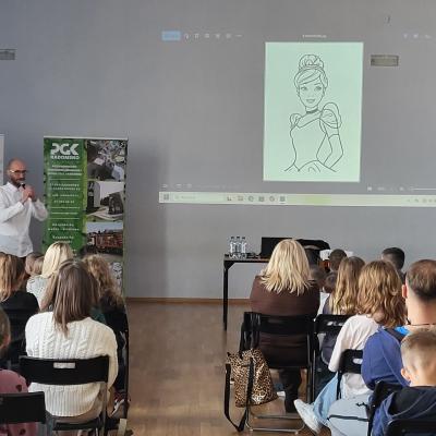 50e0638b Afca 4b45 8045 4a83f596c184