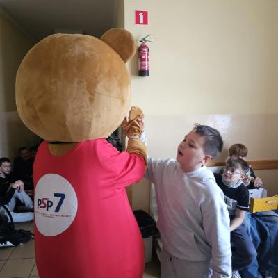 015d0c09 1370 4bcd 8caa 4aa8ab7bb4e0