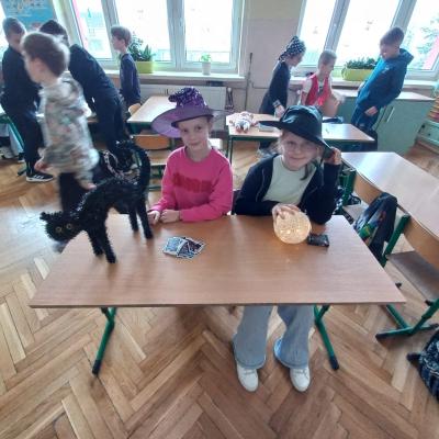 41cf9eb6 665f 44ac Aa12 C579875b2e85