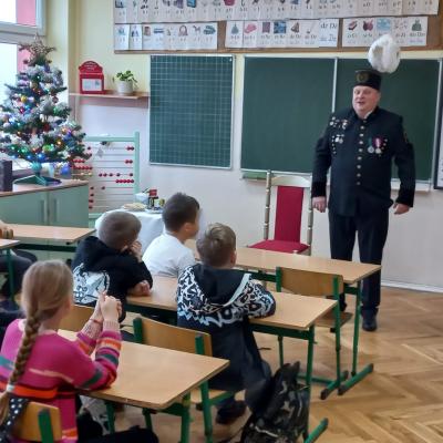 9c437958 Ed6b 4712 9f8e 04519d65484a