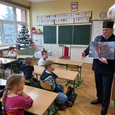 D67b5fdb 3ad0 4d6b 8590 C76b0f4ba5fc