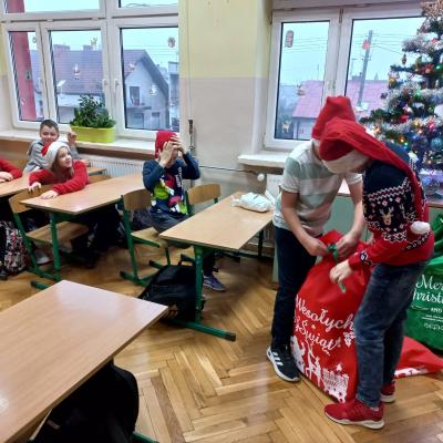 Ebdea960 Ff7e 4d60 8456 F052207c6e47