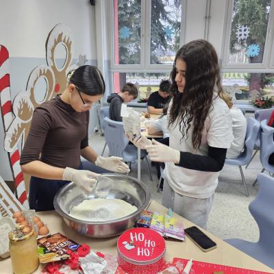 494a325b 67fc 40b2 9dff 8ffd21ed0d59