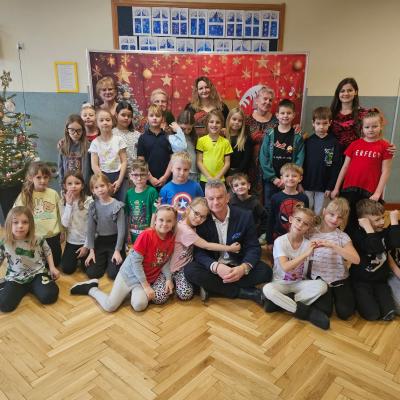 381d151f E9c0 446d 9333 41eff8a5a576