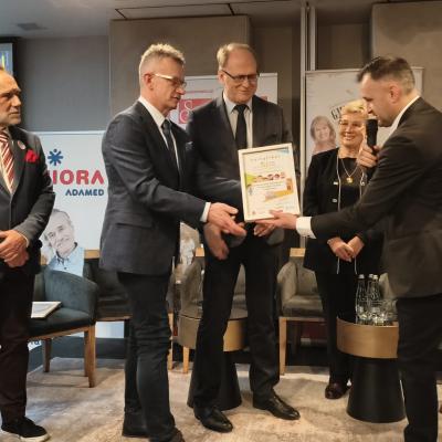 A260b093 Ad70 49b0 B6fa 89e1ba61922c