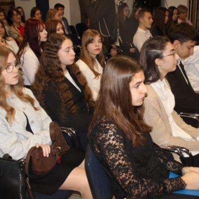 6cbe478a 7306 4c67 Bcf9 82a391db8a3b