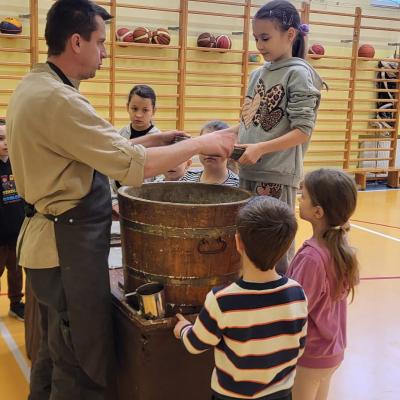 6abe6873 B579 4092 8018 631ea0ce0cf7