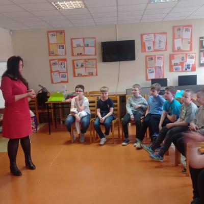 12b843cc F4a9 4f52 9fa1 78c84aa9f5a3