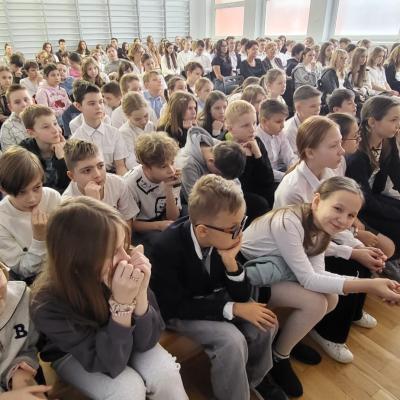 89970ae3 Fb72 44cb 801f Ad8671f93c19