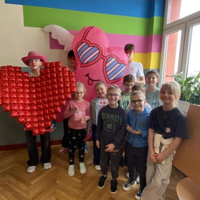 8a6231cc 1988 484e 832b 951b4f585dda