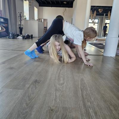 F000dbd9 200d 4b75 Beee 69c64dc48727