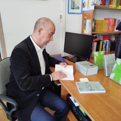 B6b338da 4e70 4c70 B35e Acda5ad7ec94