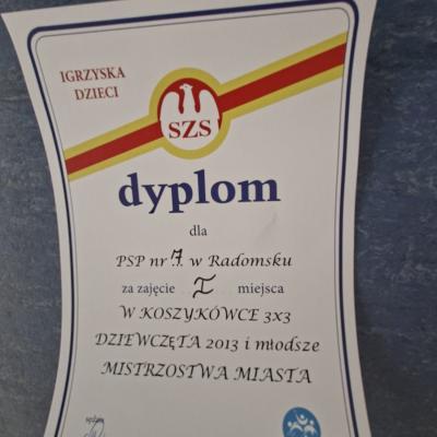 5de1db46 7837 4c1a B593 6aa38d3be6e0