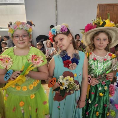 E09891f3 7f55 432c 806a 44fa44bf78f8