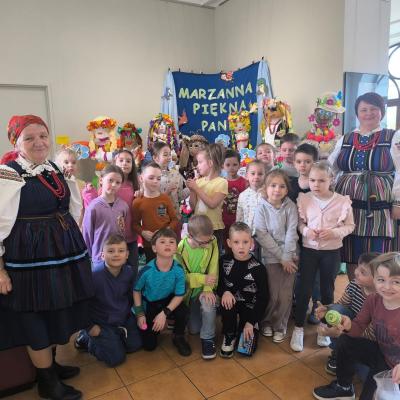 23e5c9f0 7fc2 4d25 9f17 951cb04eb73d