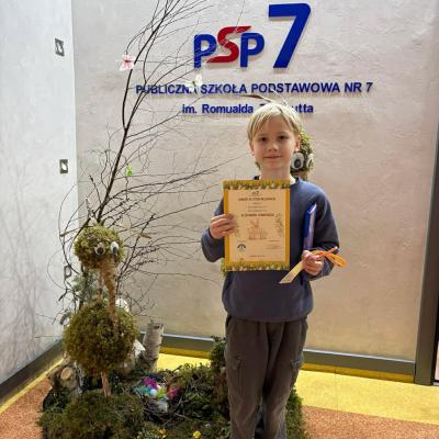 66ae0e44 B1b9 4b7f 9572 Bfe9b0d02bd7