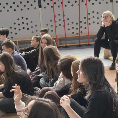 Efc2268e 9076 47d1 8ac3 Ea7637774eb2