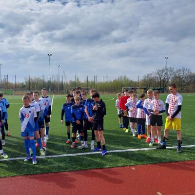 Ef9c7045 B6d4 479e Bfcf 3b2821c2bcc8